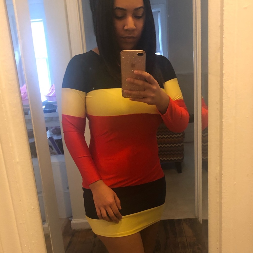 Women’s dress